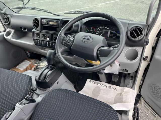 HINO DUTRO 2025 Image 31