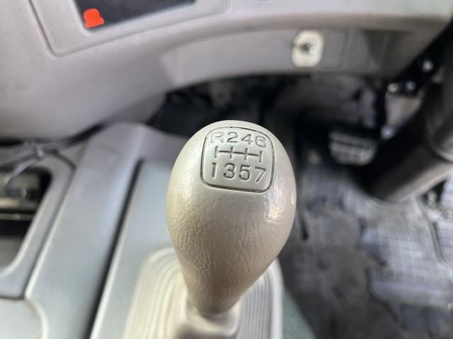 HINO PROFIA 1996 Image 31