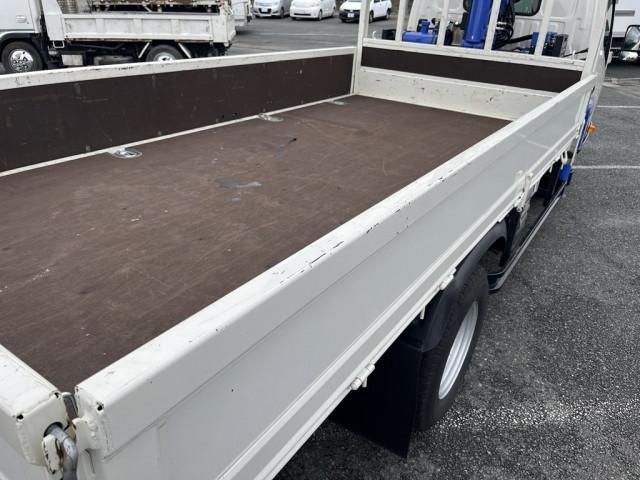 HINO DUTRO 2024 Image 31