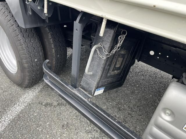 HINO DUTRO 2024 Image 31