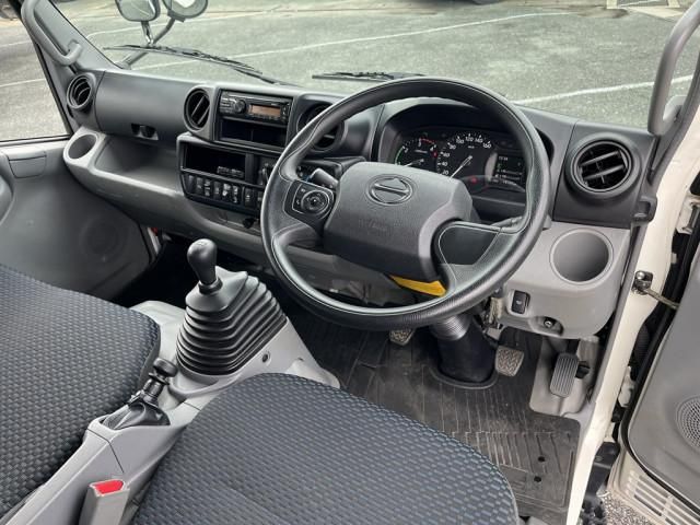 HINO DUTRO 2024 Image 31