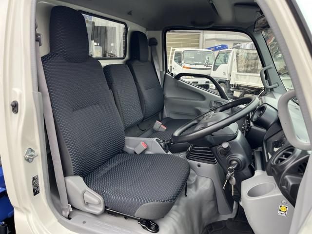 HINO DUTRO 2024 Image 31