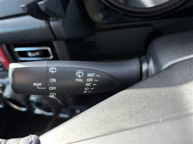 SUZUKI JIMNY 4WD 2023 Image 31