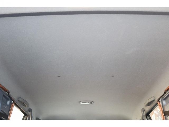 TOYOTA LANDCRUISER PRADO 2001 Image 31