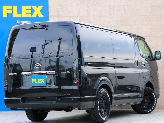 TOYOTA HIACE VAN 4WD 2026 Image 31