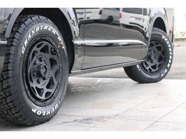 TOYOTA HIACE VAN 4WD 2026 Image 31