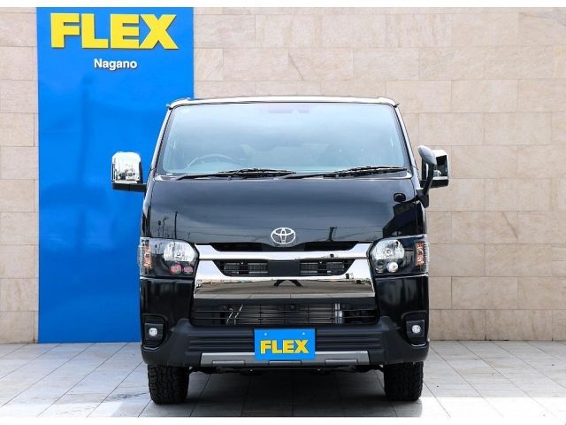 TOYOTA HIACE VAN 4WD 2026 Image 31