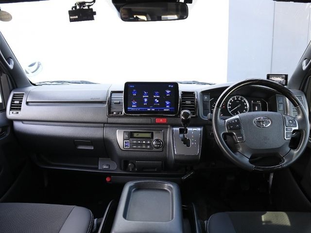 TOYOTA HIACE VAN 2WD 2021 Image 31