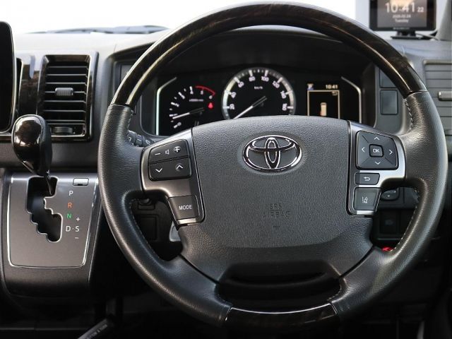 TOYOTA HIACE VAN 2WD 2021 Image 31