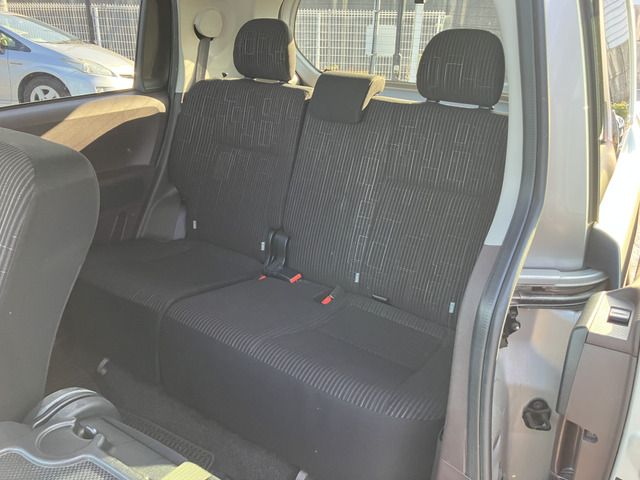 TOYOTA SPADE 2015 Image 31