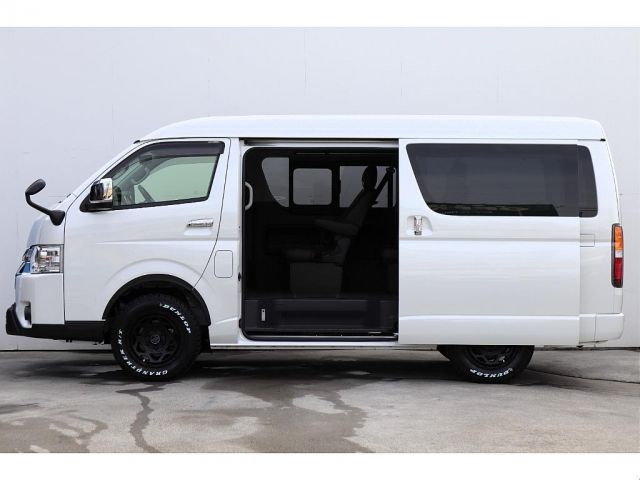 TOYOTA HIACE WAGON 4WD 2020 Image 31