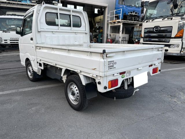 NISSAN CLIPPER TRUCK 2014 Image 31