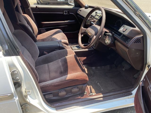 TOYOTA CRESTA 1986 Image 31