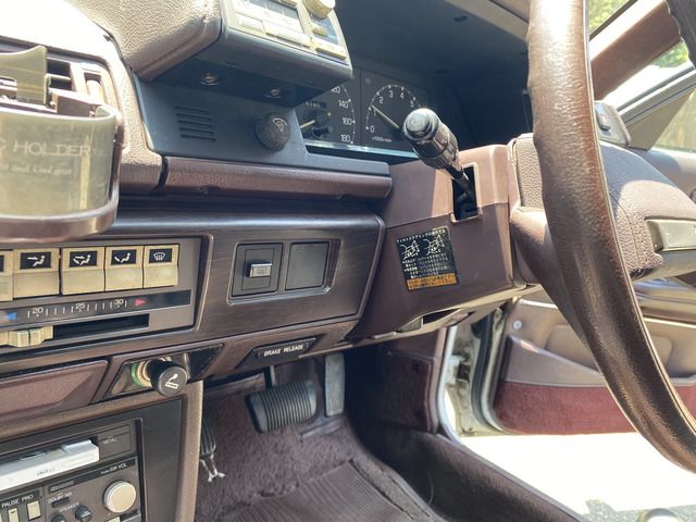TOYOTA CRESTA 1986 Image 31