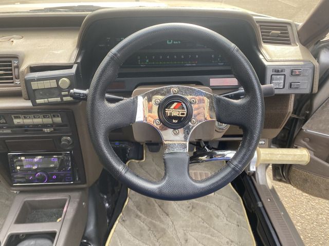 TOYOTA MARK2 HARDTOP 1984 Image 31