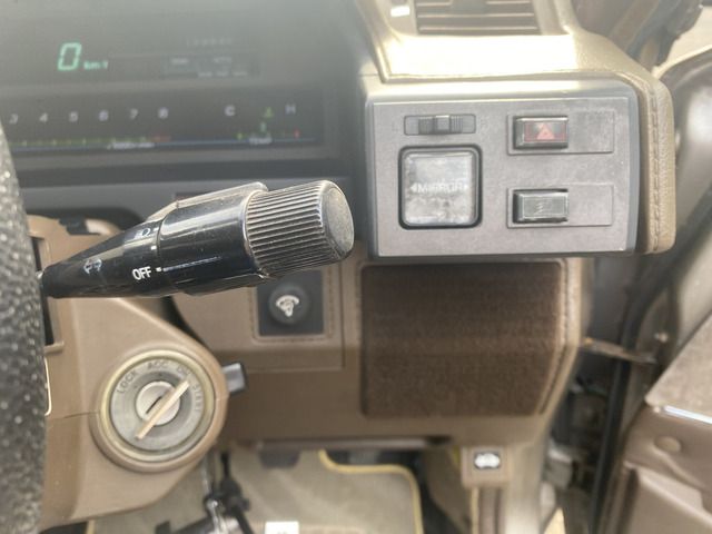 TOYOTA MARK2 HARDTOP 1984 Image 31