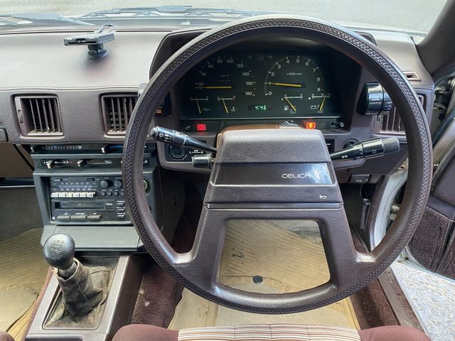 TOYOTA CELICA XX 1984 Image 31