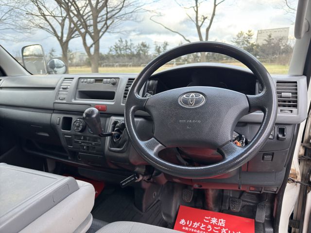 TOYOTA HIACE VAN 4WD 2007 Image 31