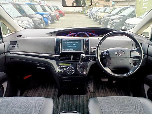 TOYOTA ESTIMA 2013 Image 31