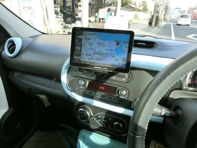 RENAULT TWINGO 2017 Image 31