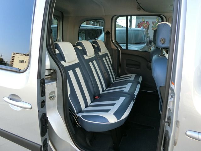 RENAULT KANGOO 2016 Image 31