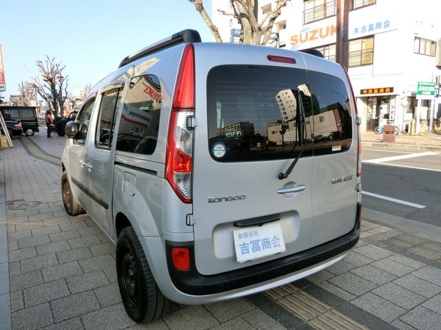 RENAULT KANGOO 2016 Image 31