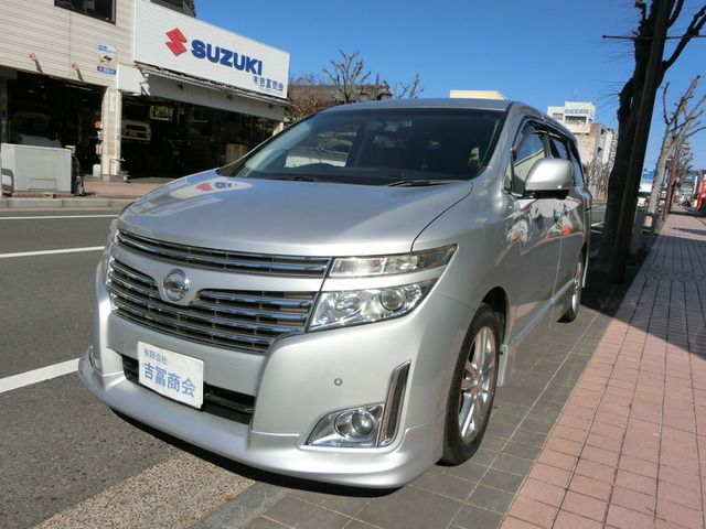 NISSAN ELGRAND 2011 Image 31
