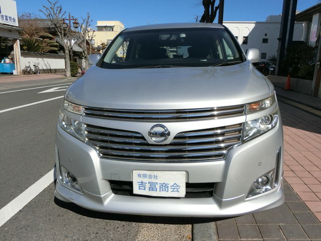 NISSAN ELGRAND 2011 Image 31