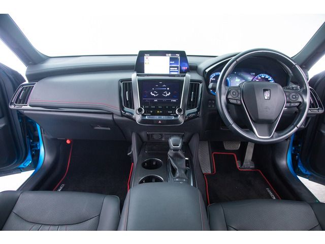 TOYOTA CROWN SEDAN HYBRID 2020 Image 31