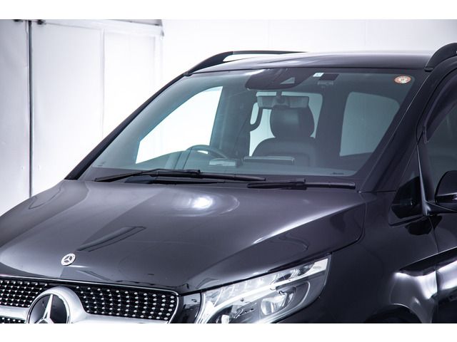MERCEDES BENZ V CLAS 2023 Image 31
