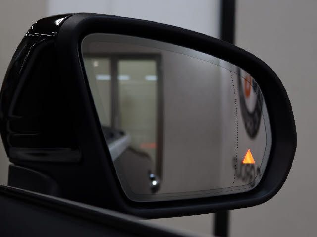 MERCEDES BENZ C CLAS 2019 Image 31