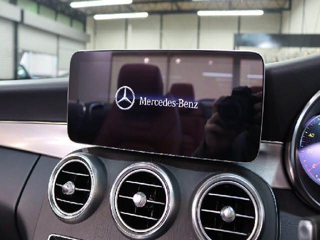 MERCEDES BENZ C CLAS 2019 Image 31