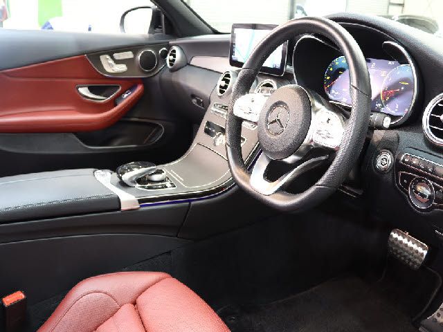 MERCEDES BENZ C CLAS 2019 Image 31