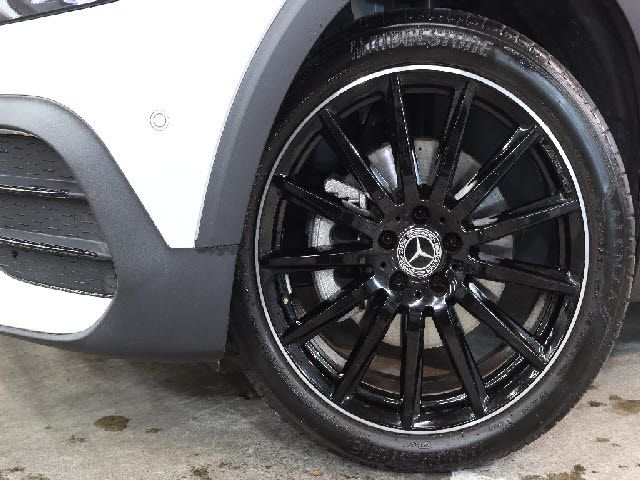 MERCEDES BENZ GLB 2021 Image 31