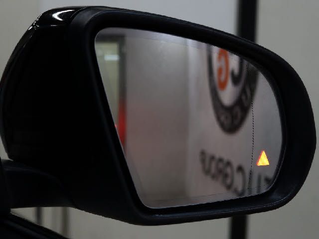 MERCEDES BENZ GLB 2021 Image 31