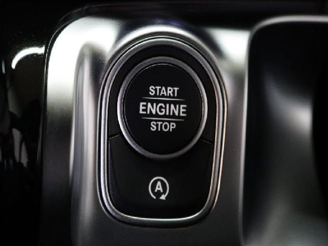 MERCEDES BENZ GLB 2021 Image 31