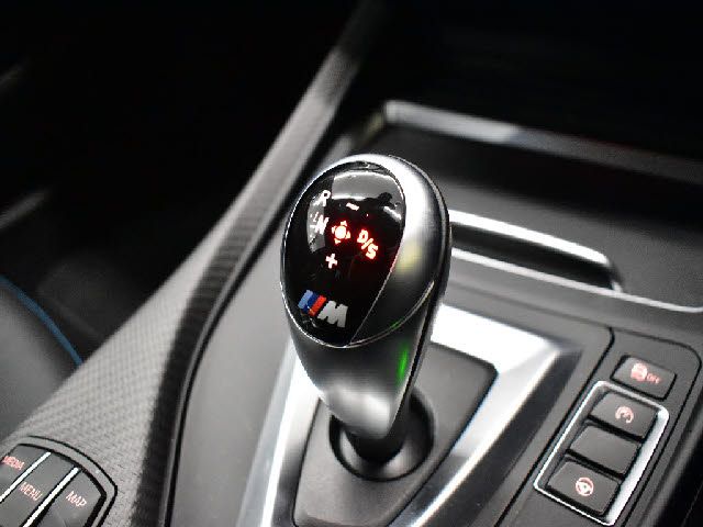 BMW M2 COUPE 2018 Image 31