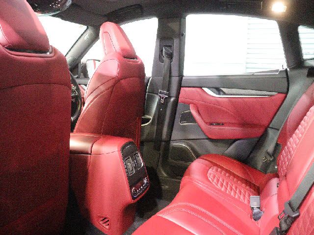MASERATI LEVANTE 2019 Image 31