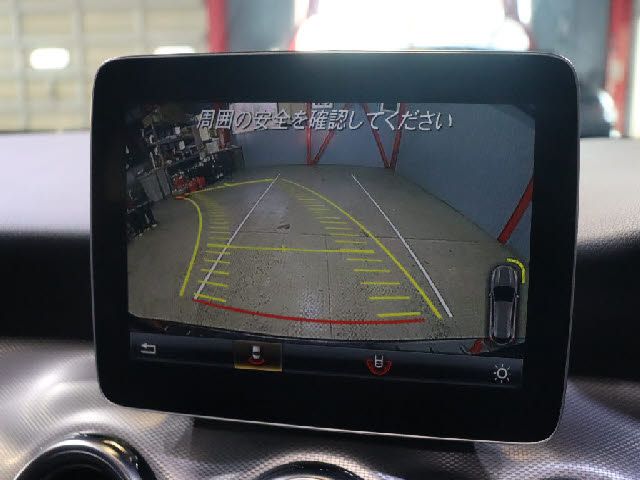 MERCEDES BENZ GLA CL 2018 Image 31