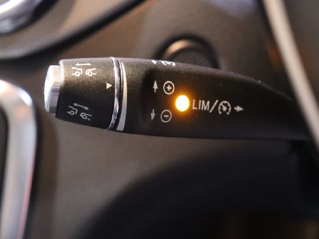 MERCEDES BENZ GLA CL 2018 Image 31