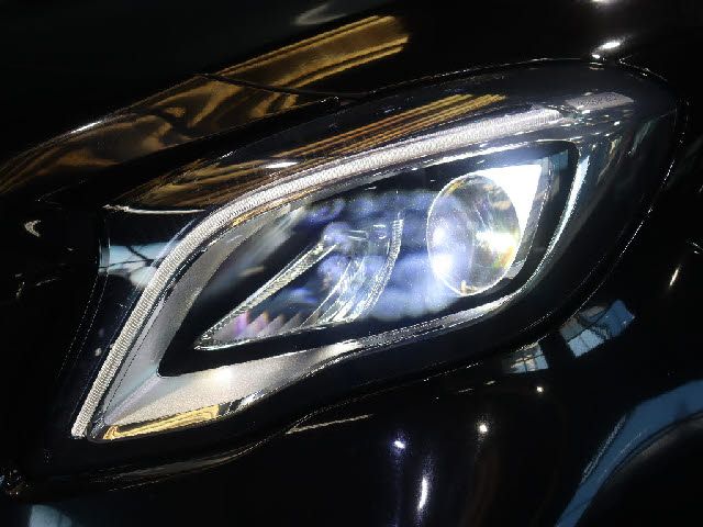 MERCEDES BENZ GLA CL 2018 Image 31