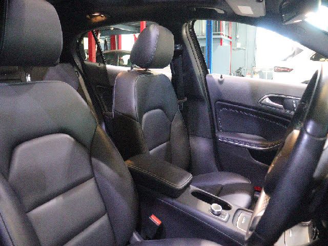 MERCEDES BENZ GLA CL 2018 Image 31