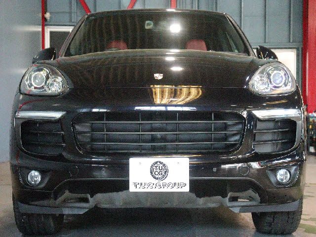 PORSCHE CAYENNE 2015 Image 31