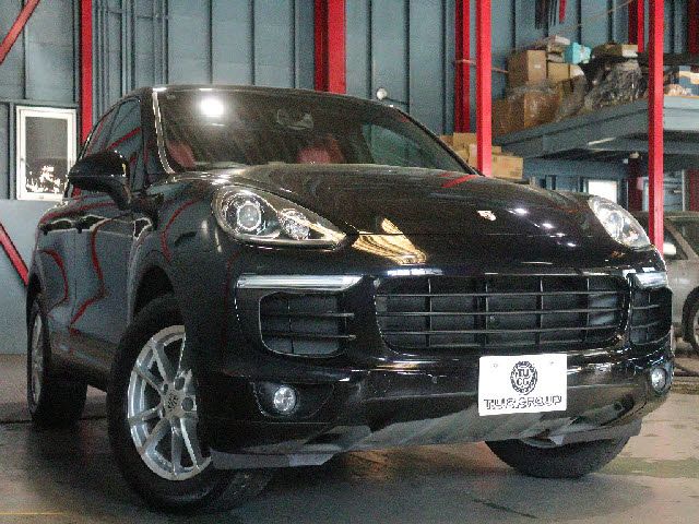 PORSCHE CAYENNE 2015 Image 31