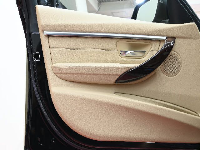 BMW 3SERIES TOURING 2018 Image 31