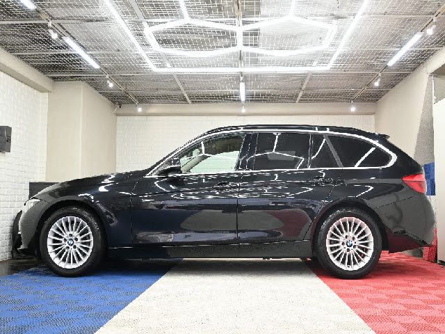 BMW 3SERIES TOURING 2018 Image 31