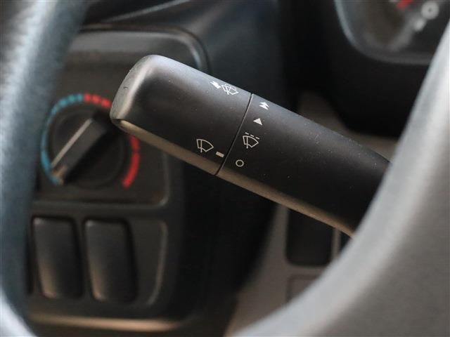 TOYOTA DYNA 2018 Image 31