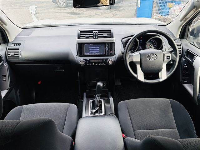 TOYOTA LANDCRUISER PRADO 2014 Image 31