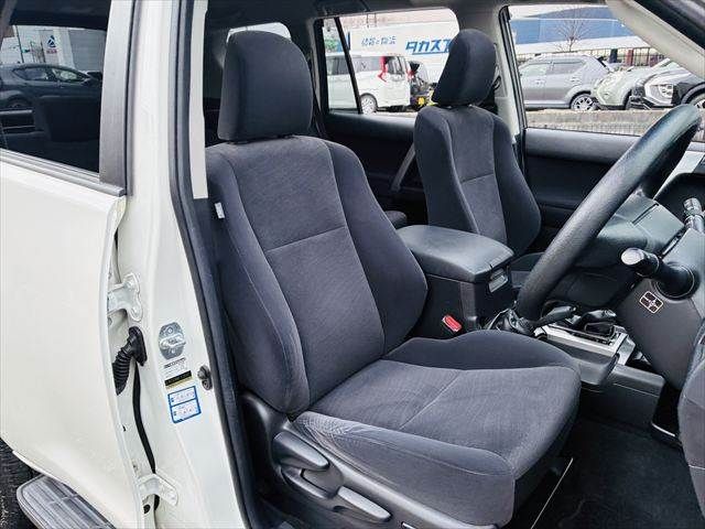 TOYOTA LANDCRUISER PRADO 2014 Image 31