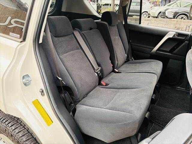 TOYOTA LANDCRUISER PRADO 2014 Image 31